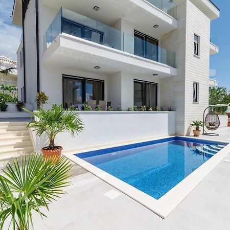 Apartments Villa Dalmatia Trogir Exterior photo